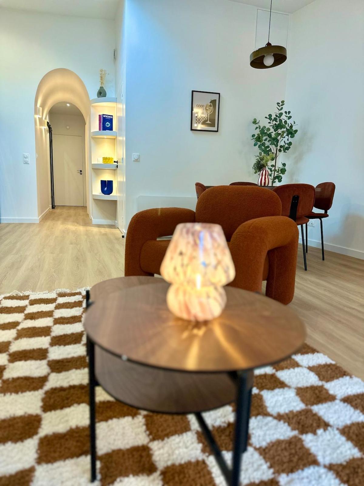 Appartement Chic & Confort A - 5 Min Gare, Terrasse - L'arcade - *